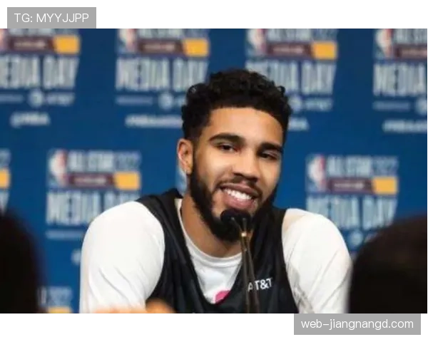 奥斯梅恩与伊萨克：身体流与技术流风格对比分析