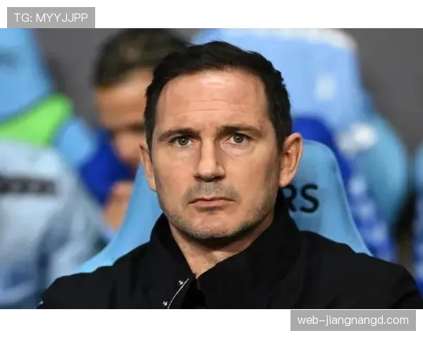 兰帕德欲革新战术，切尔西内部激烈冲突频现，谁是阻碍新体系推行的罪魁祸首？